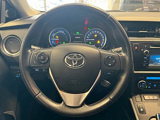 Toyota Auris Hybrid e-CVT Euro 5/Kamera/låg skatt/S&V-däck