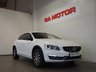 Sedan Volvo S60 Cross Country 4 av 24