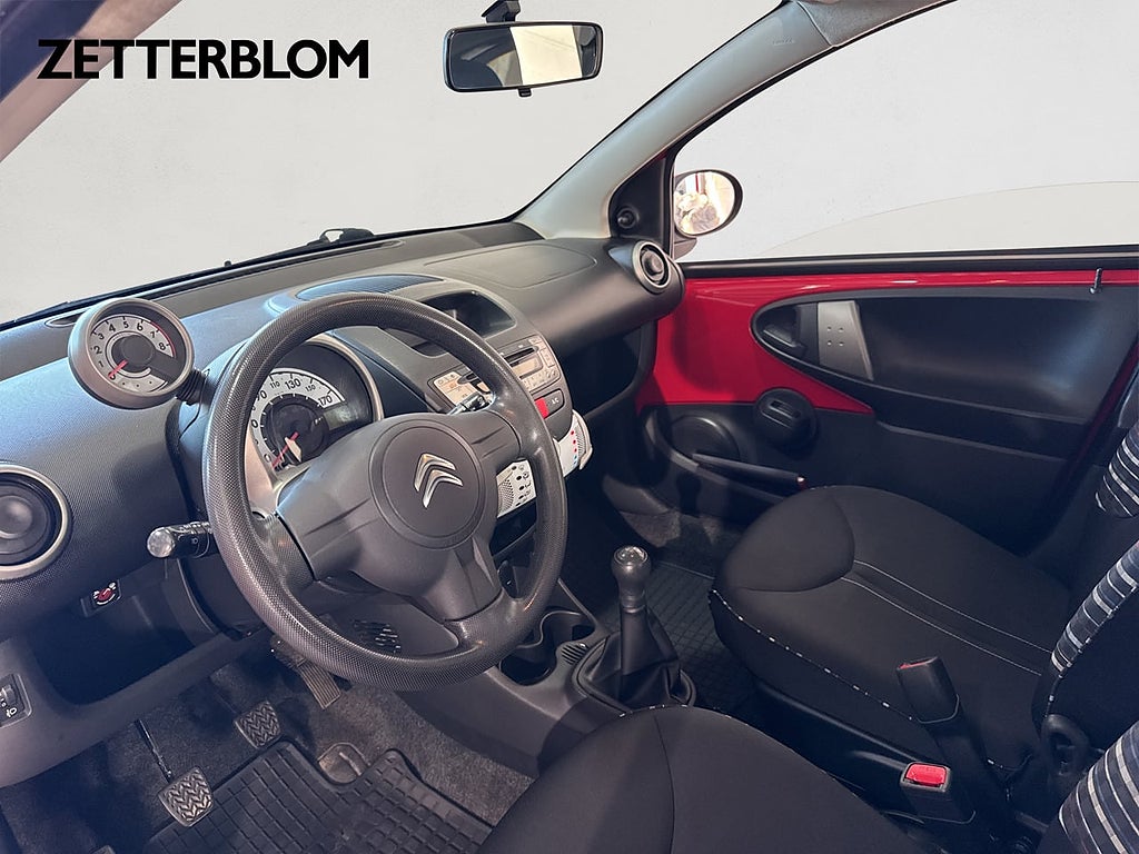 Halvkombi Citroen C1 8 av 14