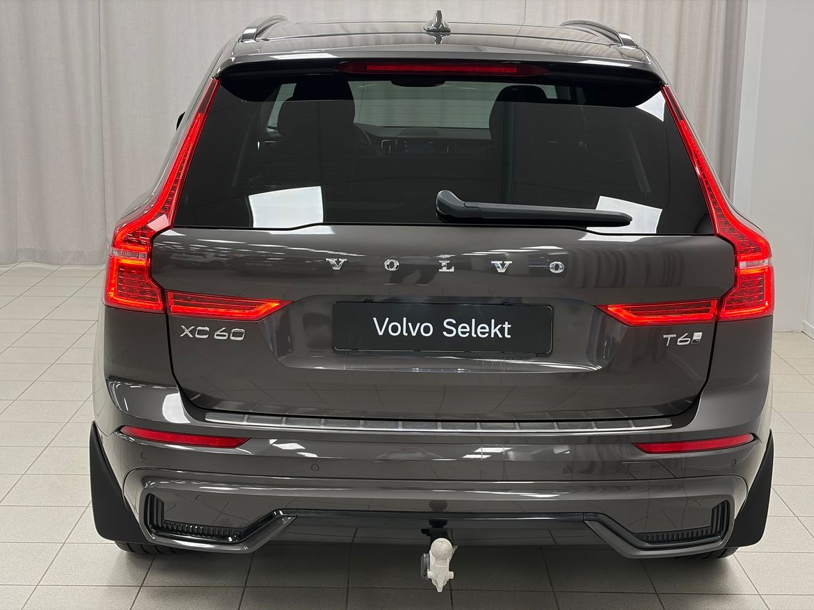 Volvo XC60 T6 Plus Dark Nordic 2025, bild 4/10