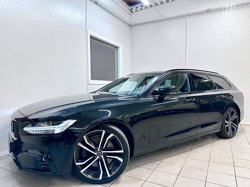 Volvo V90 B4 AWD Geartronic R-Design/Kamera/Drag/Rattvärme