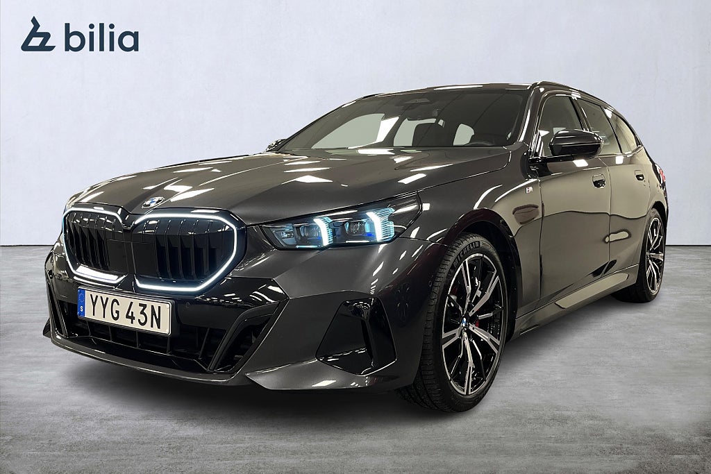 BMW 520d xDrive Touring M Sport PRO/H&K/Värmare/Drag/Iconic