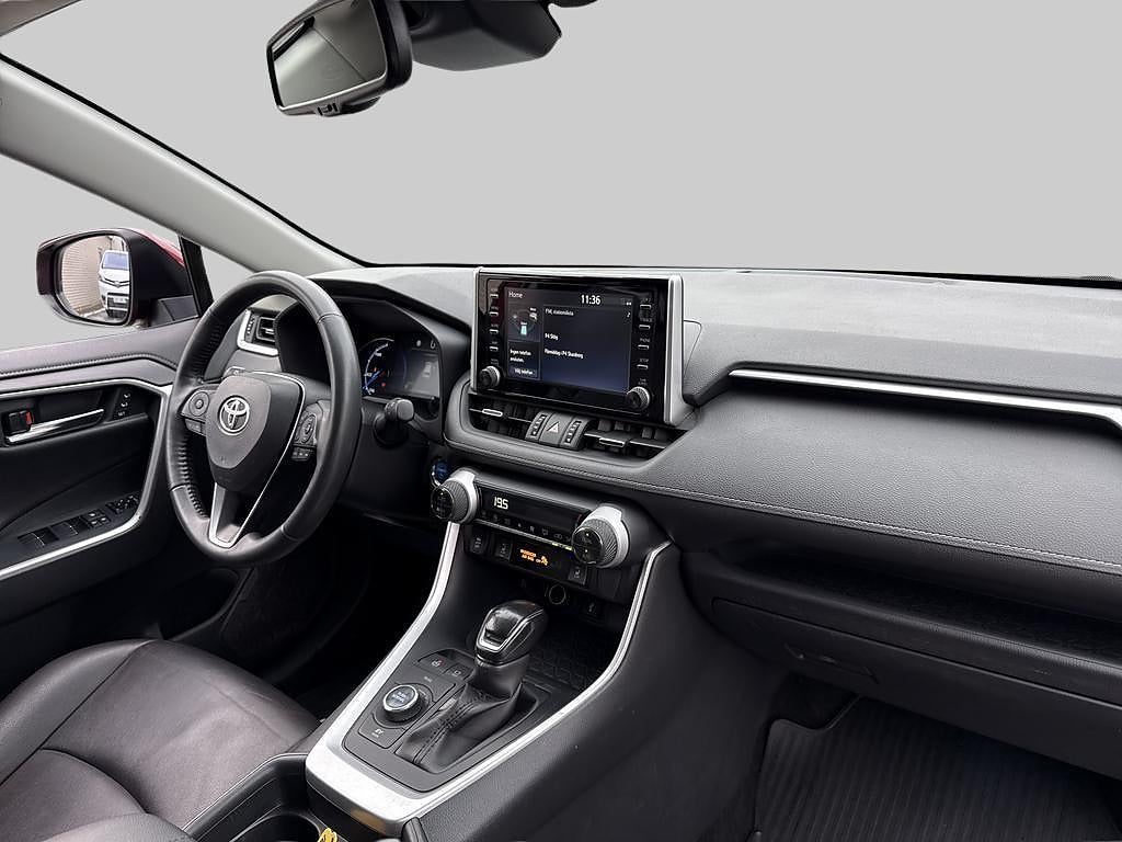 Toyota RAV4 2021 - miniatyr 7