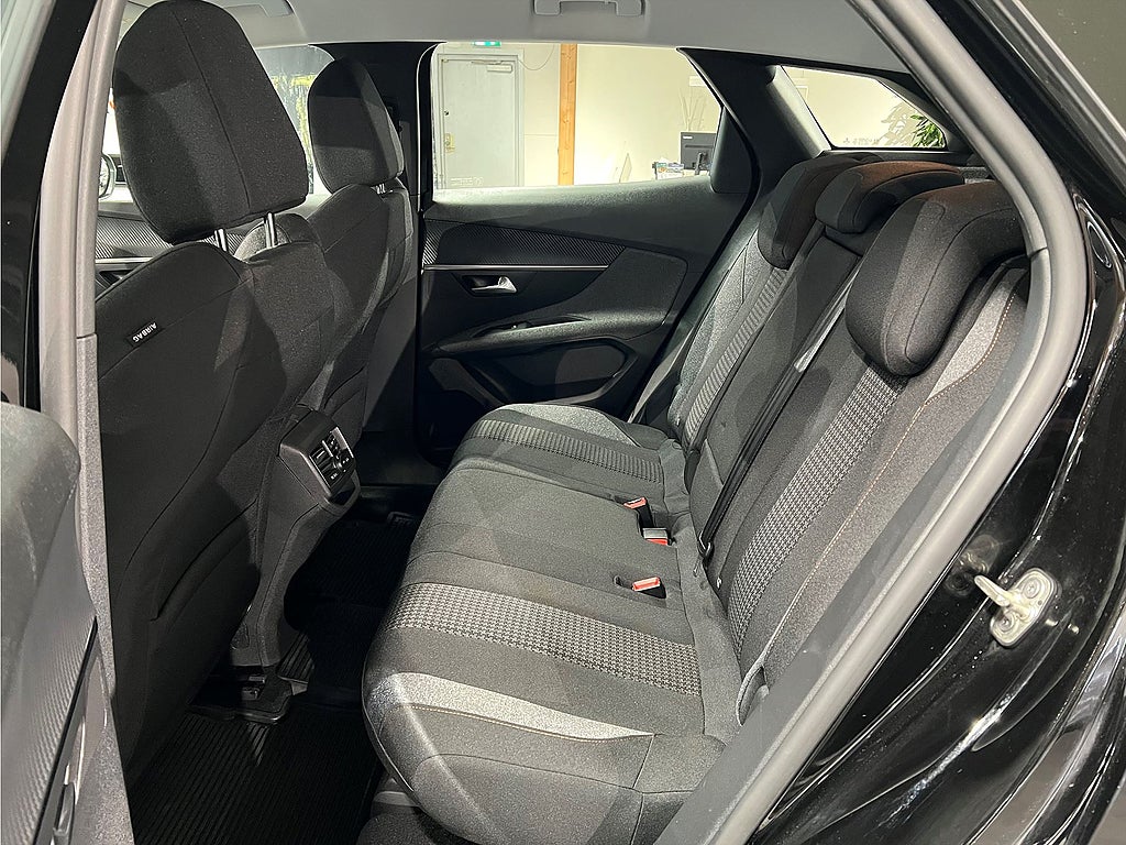 Bild på Peugeot 3008 Active Pack 1.2 PT 130hk - BACKKAMERA