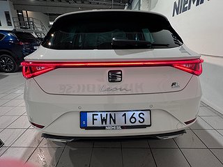 Seat Leon León e-Hybrid FR Cockpit Kamera Rattvärme S/V-hjul