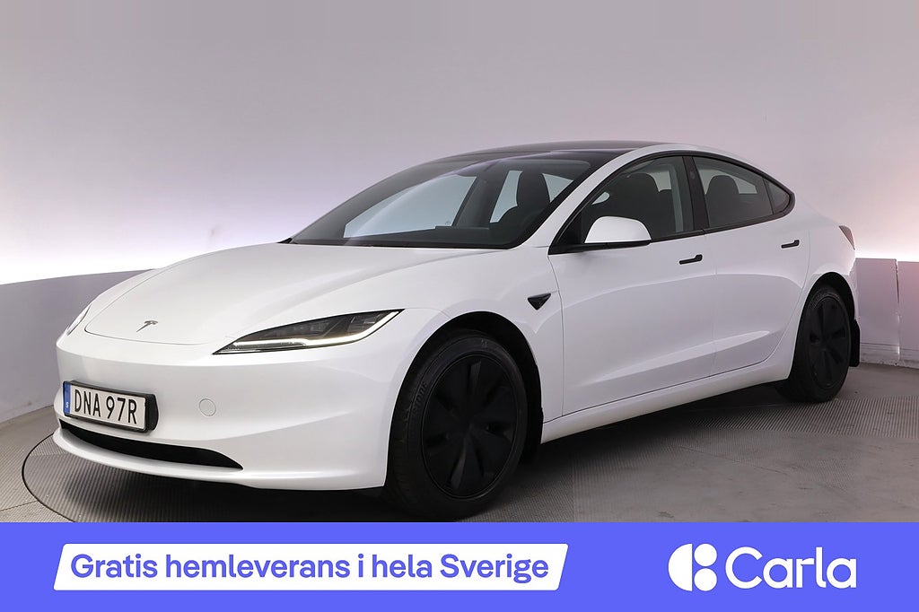 Tesla Model 3 Standard Range Highland Autopilot Panorama