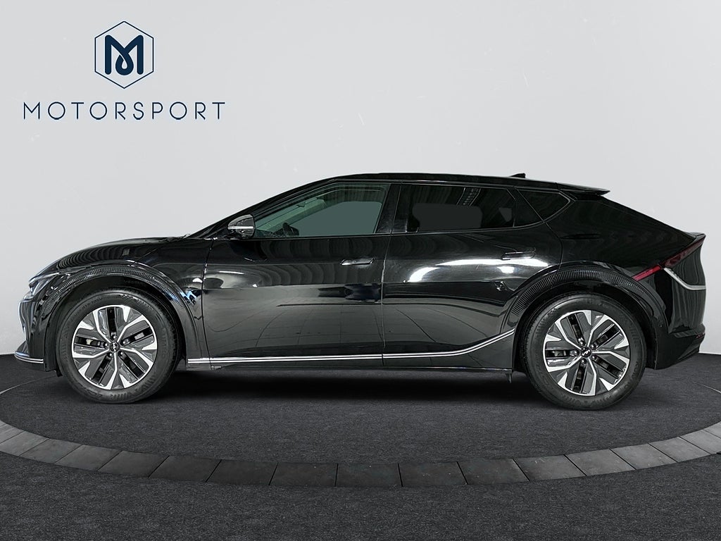 Kia EV6 77.4 kWh AWD 325hk Plus Dragkrok 360-Kamera Läder Navi bild 3