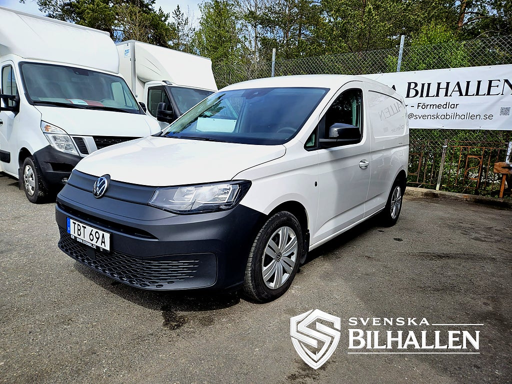 Volkswagen Caddy 2.0 TDI BMT Dieselvärmare Backkamera Verks.Inredd Drag
