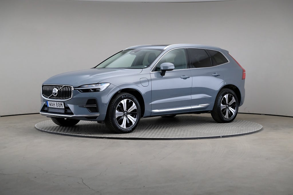 Volvo XC60 T6 Recharge 399 AWD Core Edt VOC Drag Pano Skinn