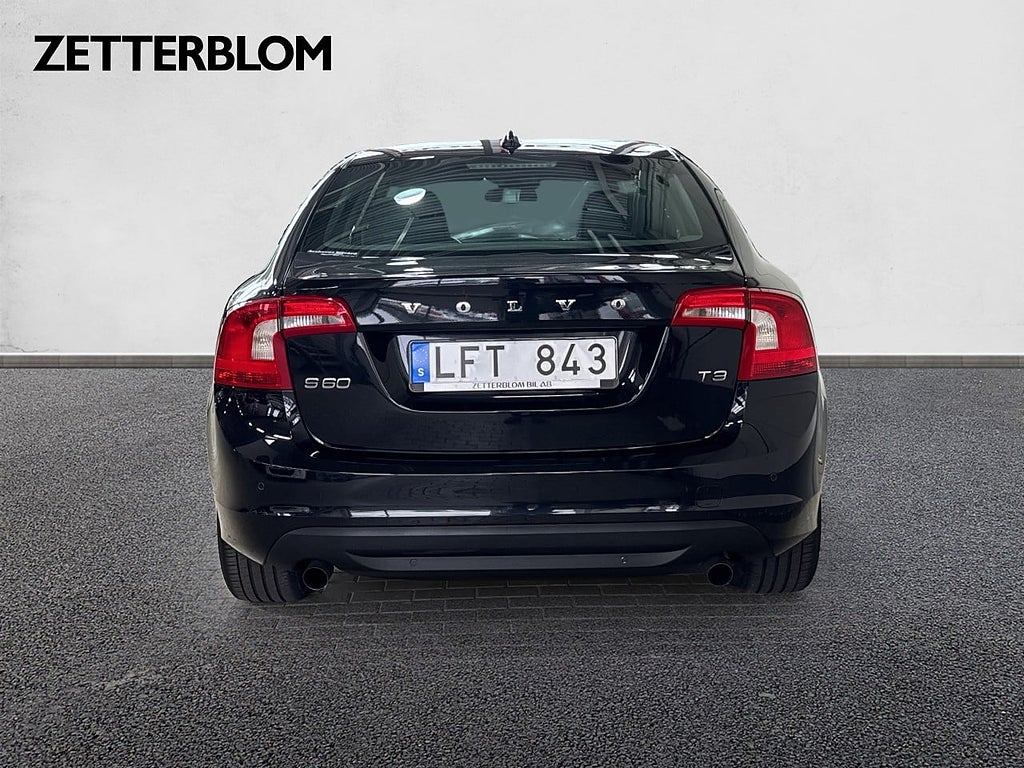 Sedan Volvo S60 4 av 15