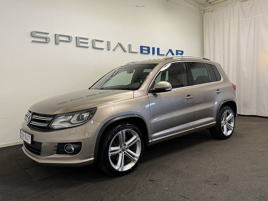 Volkswagen Tiguan 2.0 TDI 4Motion DSG R-Line Panorama Värmare Drag