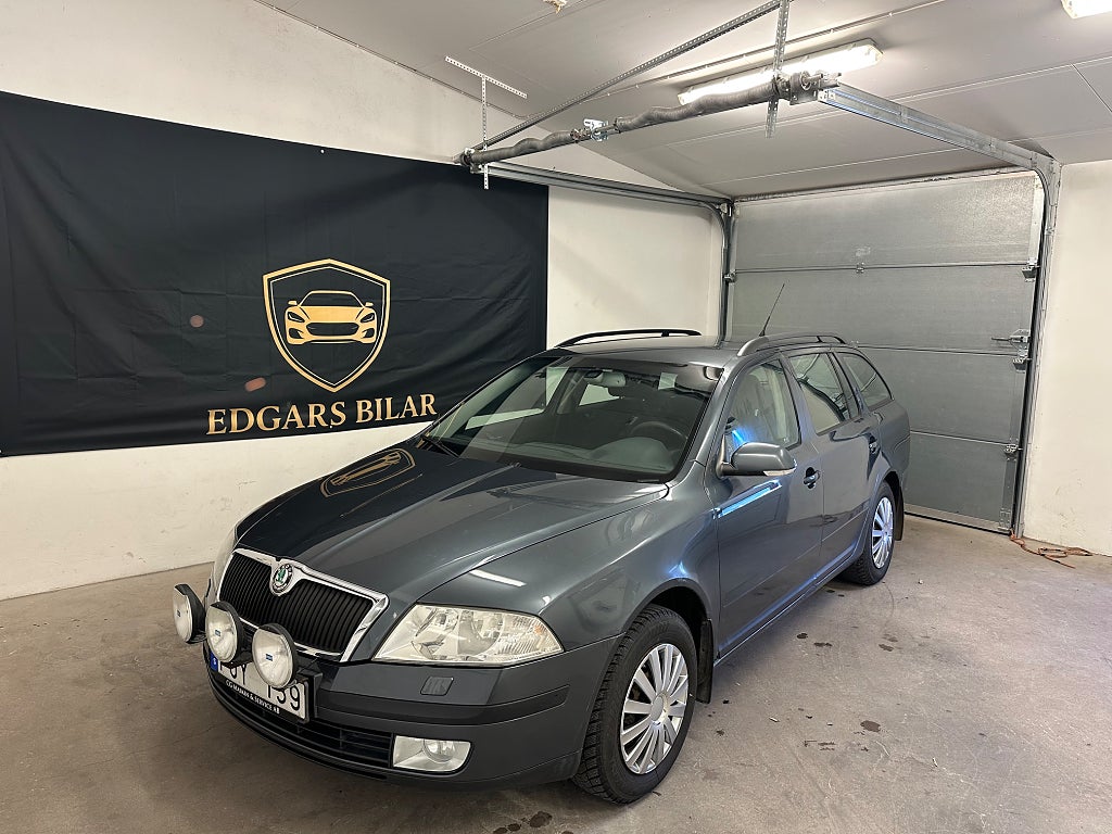 Skoda Octavia Kombi 1.6 FSI Euro 4 NYBES/DRAGKROK