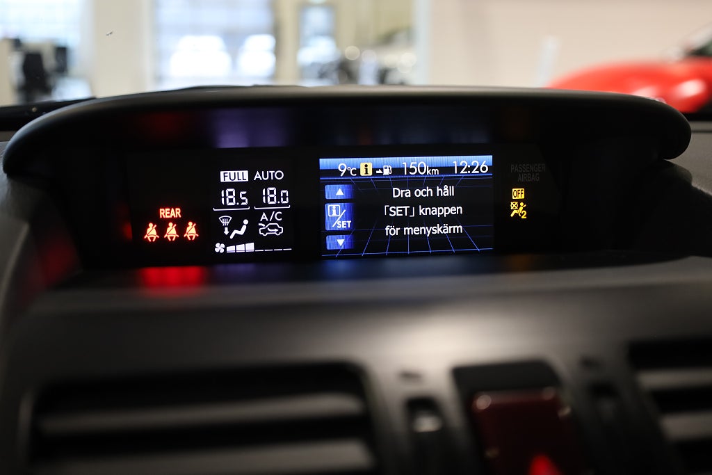 Subaru Forester 2.0 4WD XT 241HK Drag M-Värme H&K Navi Kamera Panorama 2014