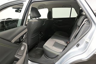 Kombi Subaru Outback 10 av 17