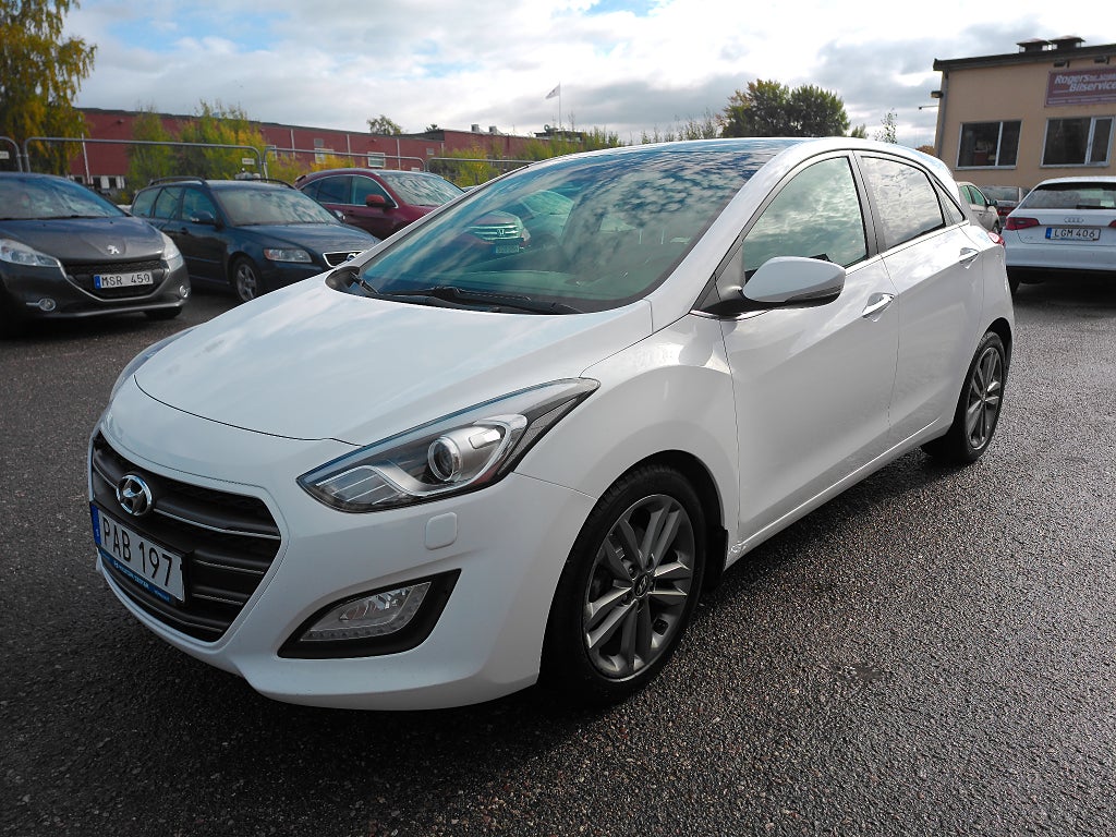 Hyundai i30 5-dörrar 1.6 CRDi Premium Euro 6