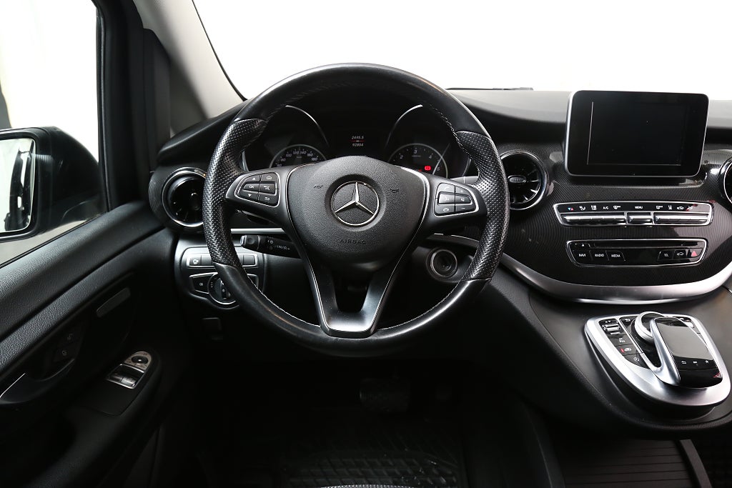 Mercedes-Benz V 220d 3.1t 9G-Tronic 163hk I 360°-kamera I Drag I 7-sits 2019