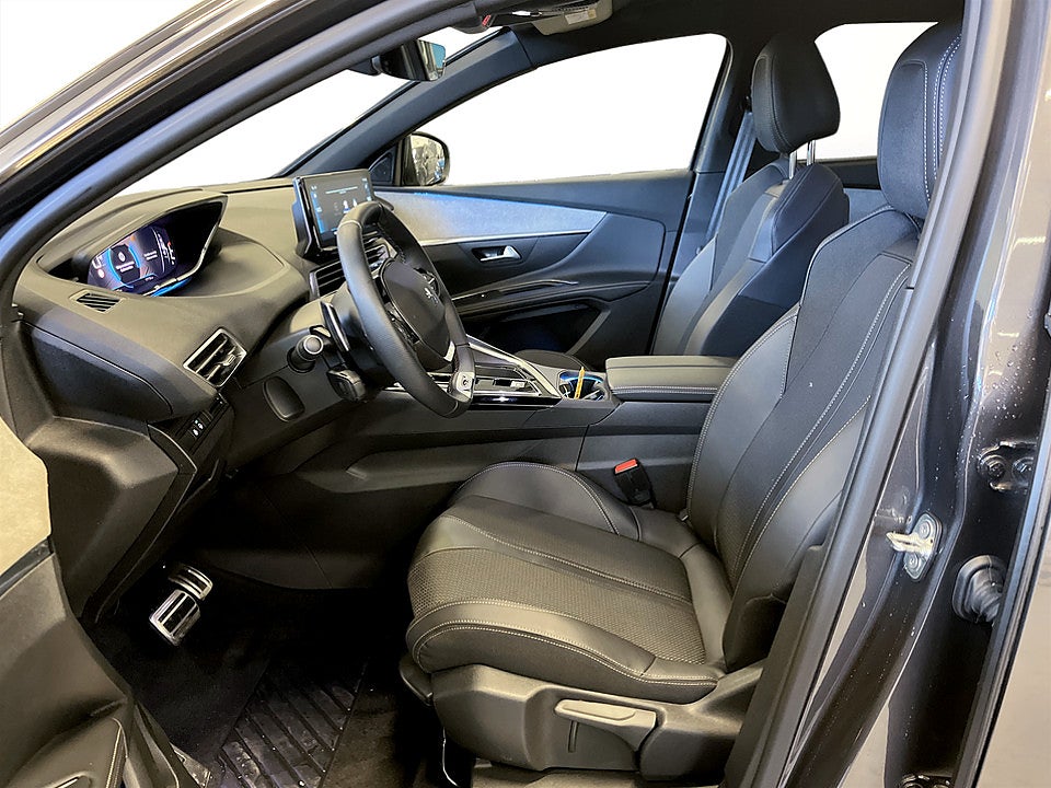 Bild på Peugeot 5008 GT 1.2 PT 130hk Aut KAMPANJRÄNTA 3,99%