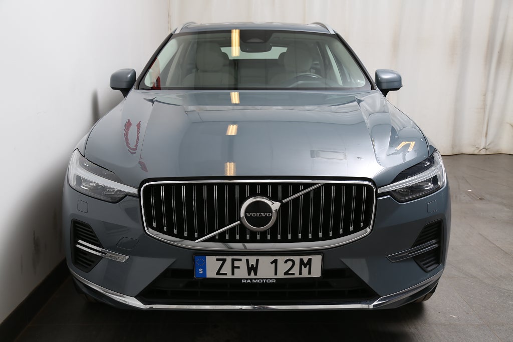 Volvo XC60 Recharge T6 Inscription AWD Pano Skinn Orrefors Drag