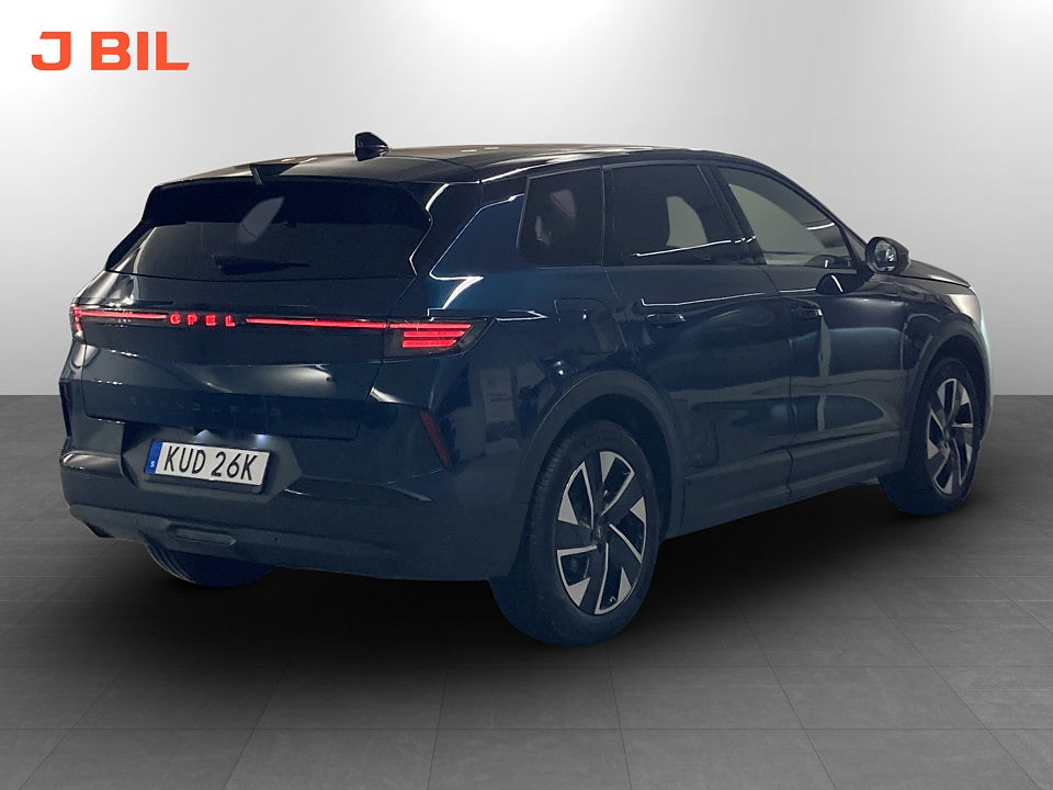 Bild på Opel Grandland ultimate Hybrid 145hk Aut PANO ELSTOL FOCAL