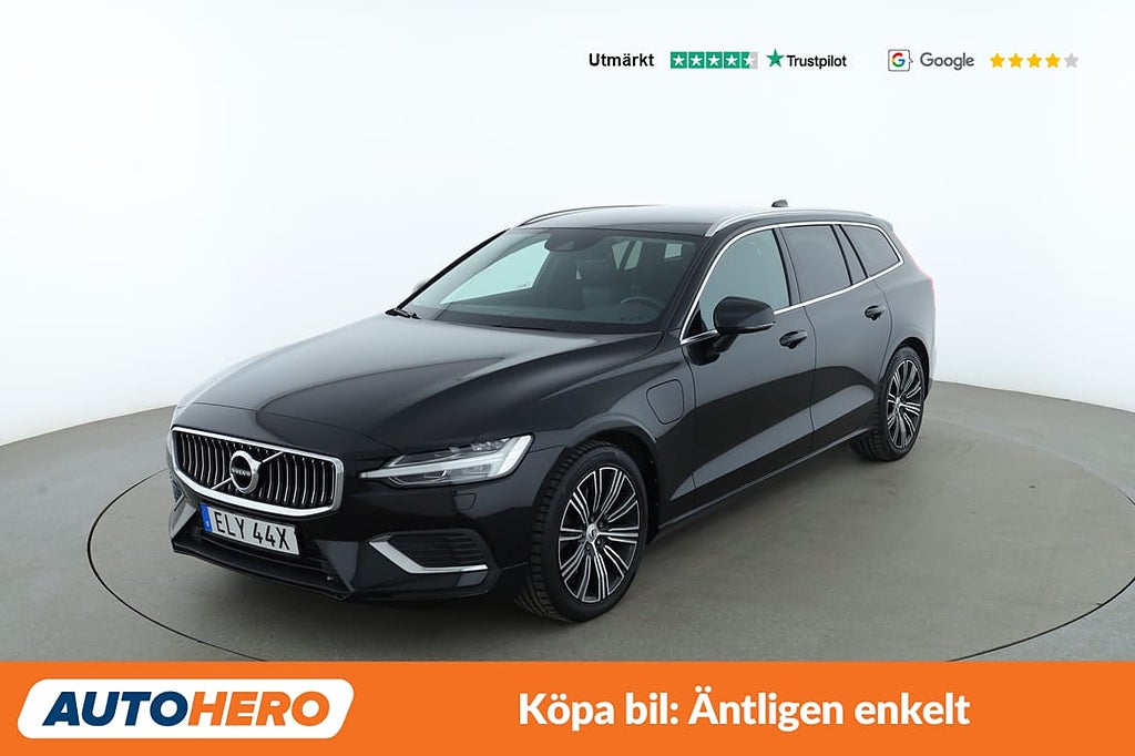 Volvo V60 T6 AWD Momentum Advanced / VOC, H/K, CarPlay