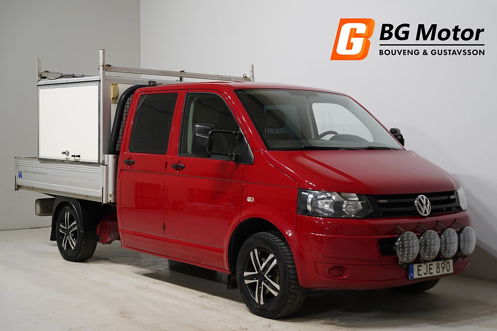 Volkswagen Transporter Chassi Dubbelhytt T30 2.0 TDI 140HK Aut Drag/Värmare