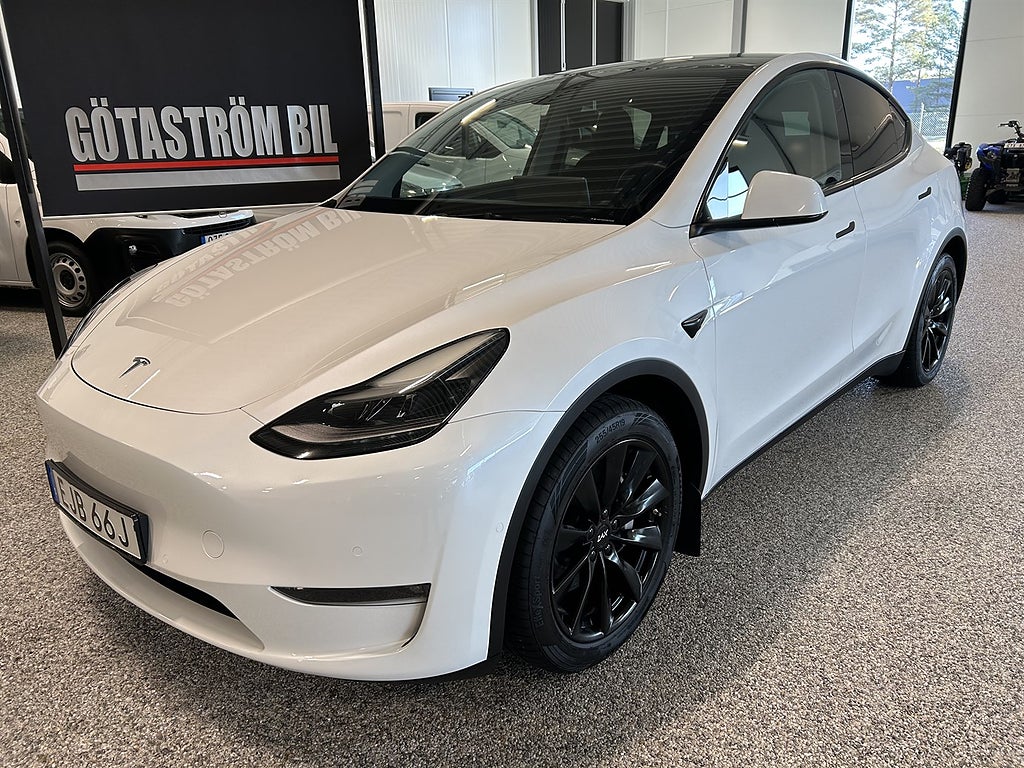 Tesla Model Y Long Range AWD 514hk/Vhjul,Rattvärme,mm