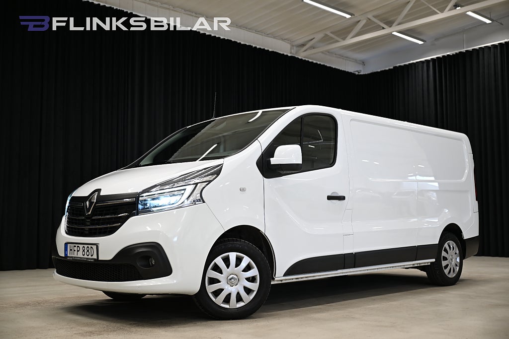 Renault trafic dCi 120HK L2|LED|Drag|Värmare|GPS|Backkamera|Leasbar
