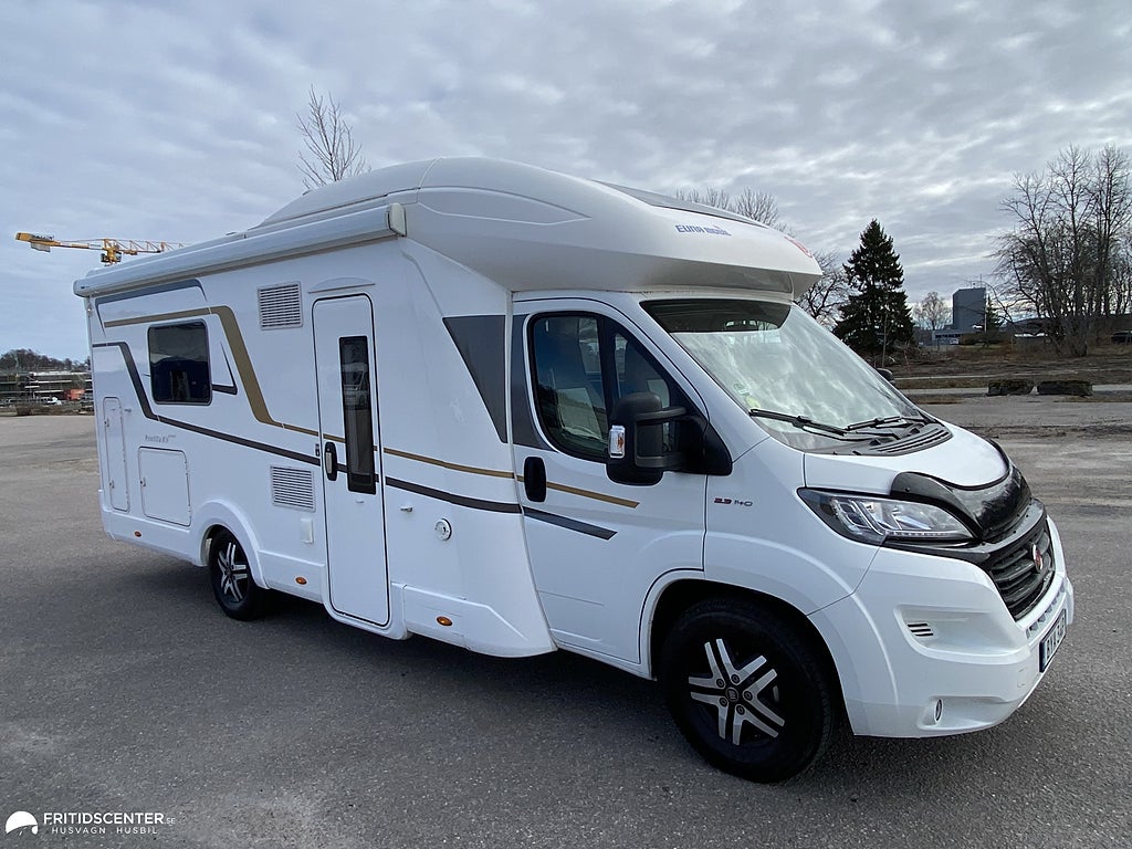 Eura Mobil Profila RS 730 EB.  ALDE Värme.  Toalett Bak/ Låga Bäddar. 