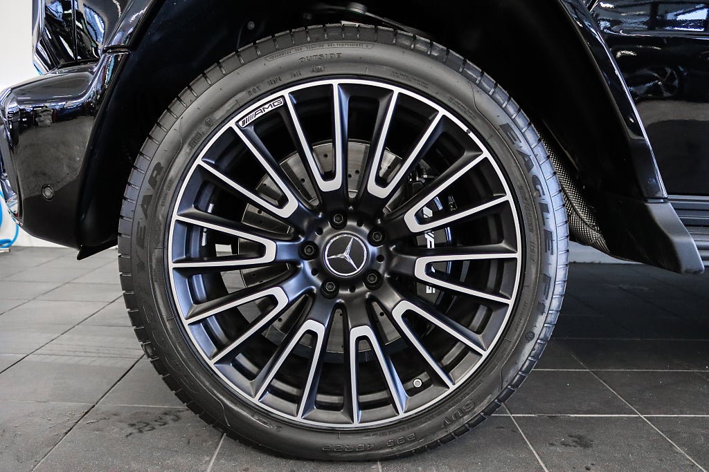 Mercedes-Benz G63 AMG Manufakture Kolfiber ( MOMSBIL ) SE SPEC