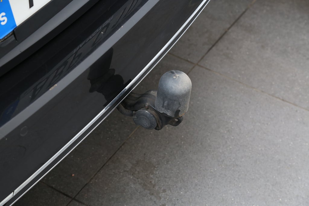 Volkswagen Passat GTE 218hk DSG Sportscombi Navi Kamera Drag 2020