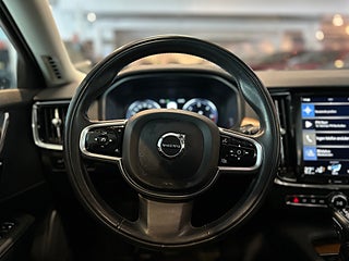 Volvo S90 D4 AWD Inscription S&V-Hjul/Drag/M-värm/Kamera/Elstol – bild 12