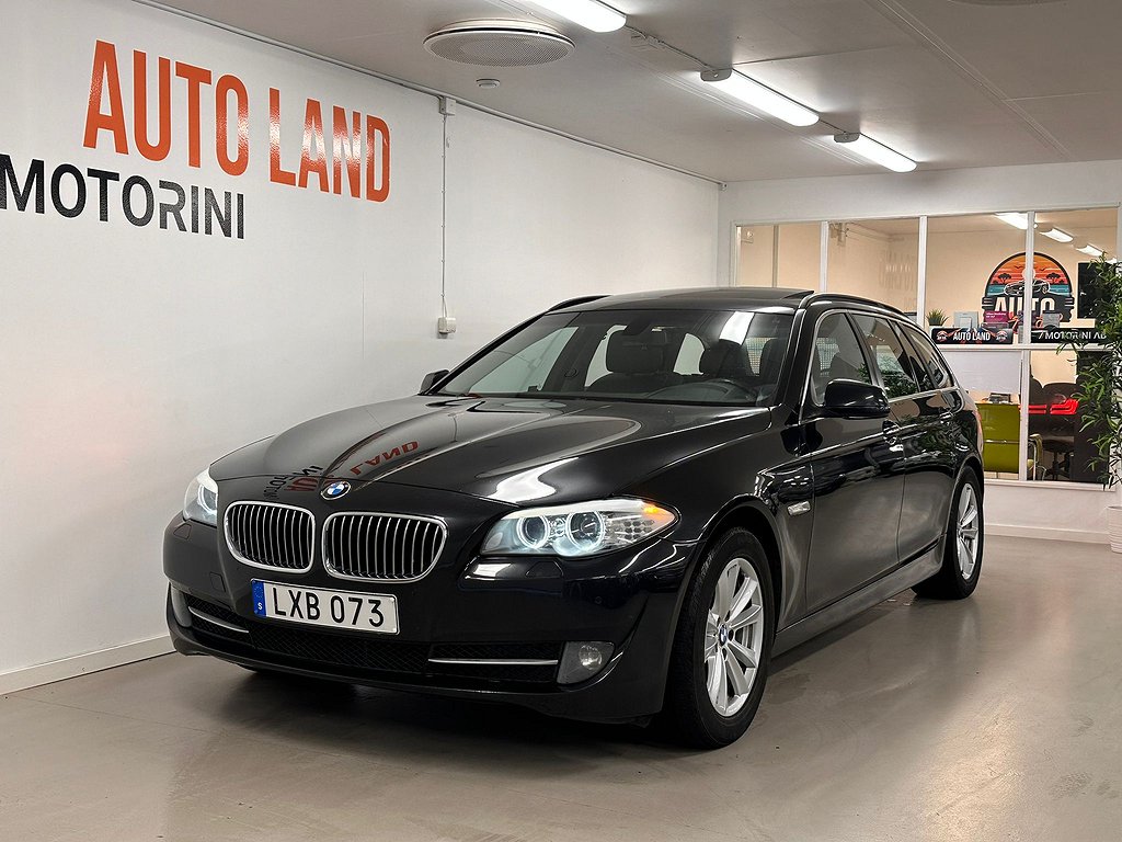 BMW 530 d Touring Steptronic 245hk 2012/PANO/B-KAM/GPS/DRAG