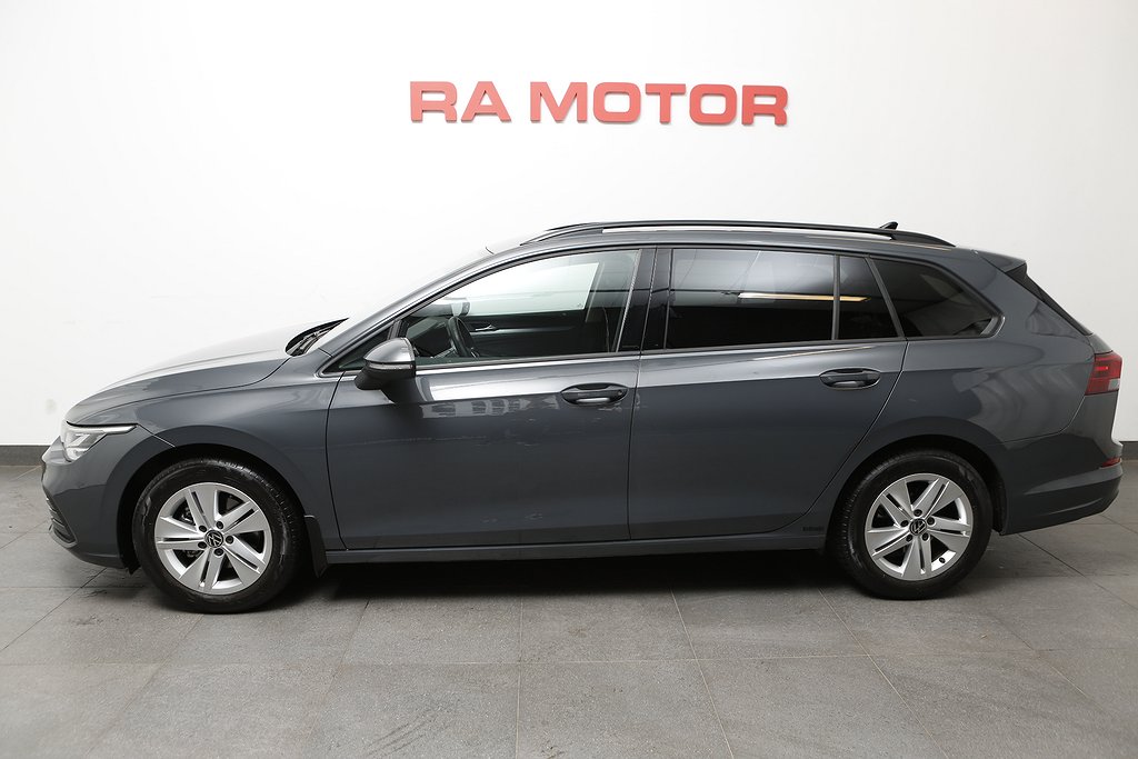 Volkswagen Golf Sportscombi 1,5 eTSI ACT OPF Aut Dragkrok 2023