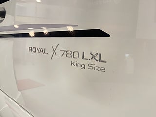 Husbil-halvintegrerad Kabe ROYAL 780 LXL 31 av 31