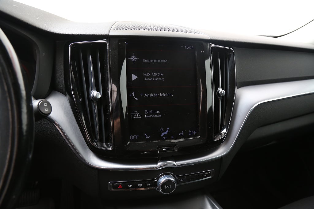 Volvo XC60 B4 Diesel 197hk Momentum Adv Edt II AWD H/K VOC Drag 2021