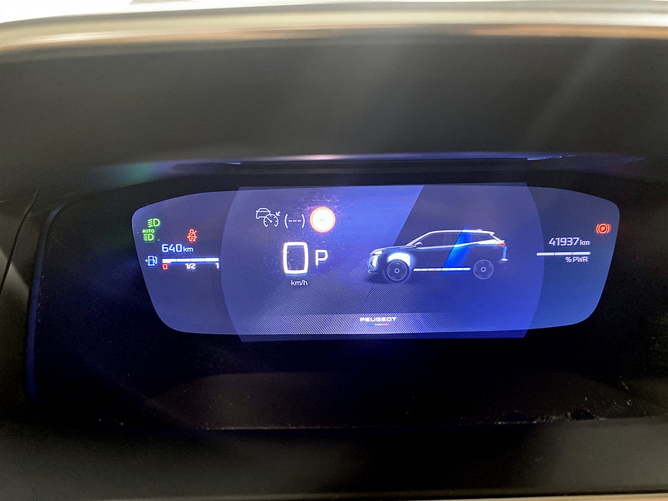 Bild på Peugeot 2008 GT Hybrid 145hk Aut B-KAMERA CARPLAY