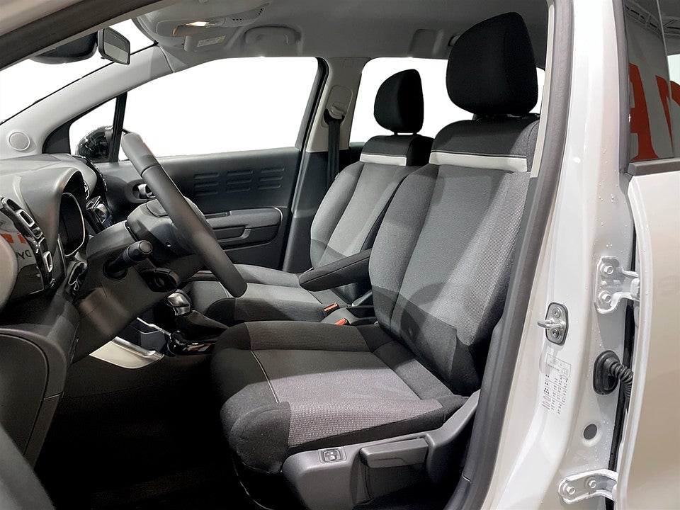 Bild på Citroën C3 Aircross FL Shine PureTech 130hk Aut - DEMO