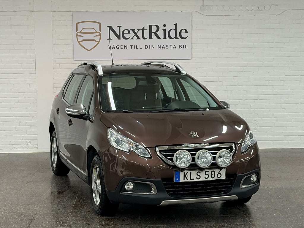 Peugeot 2008 1.6 e-HDi EGS Euro 5 | Automat | Panorama | NyBesiktigad 