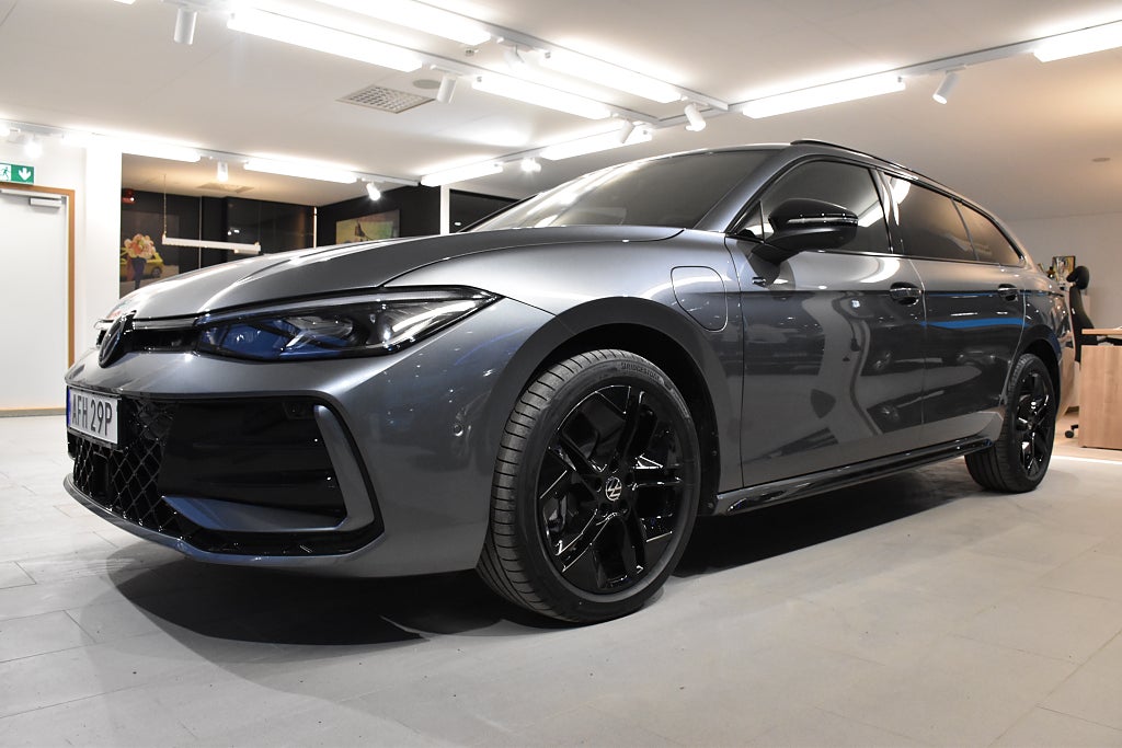 Volkswagen Passat eHybrid 272hk SWE Edition 