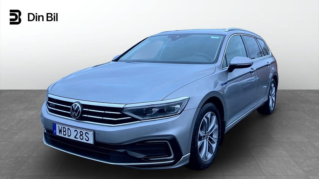 Volkswagen Passat Sportscombi GTE Variant 1.4 TSI DSG 218hp Executive Business