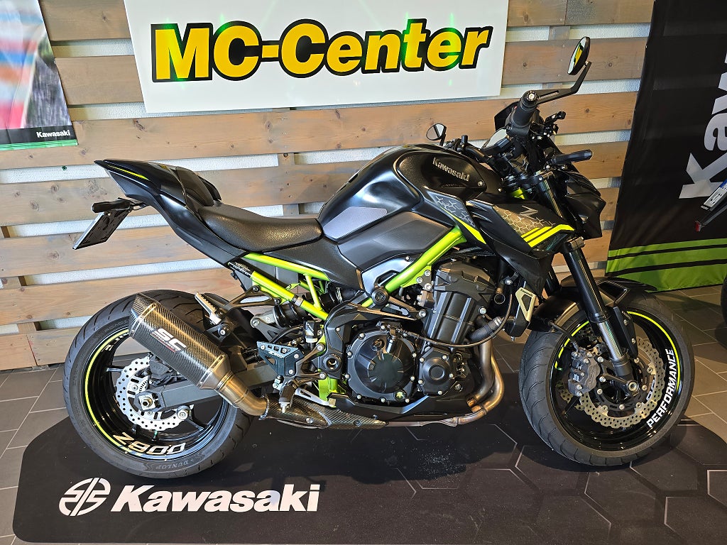Kawasaki Z900 