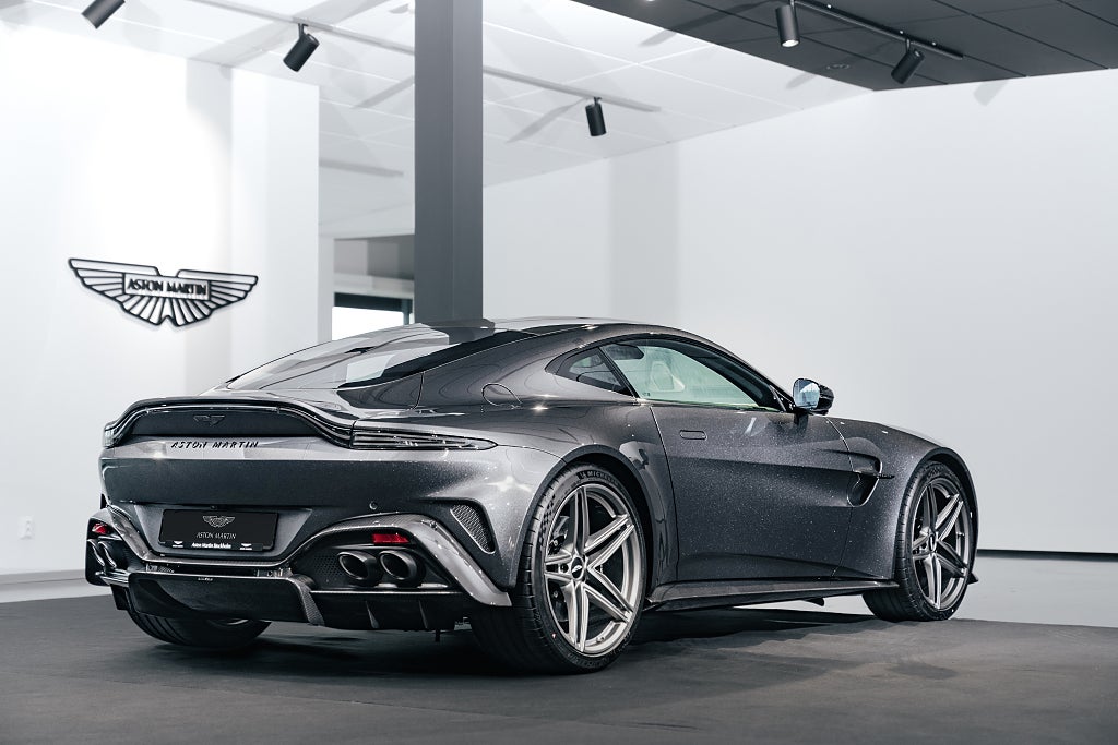 Aston Martin Vantage 4.0 V8 665 hk