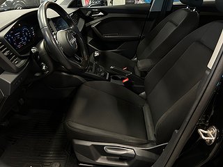 Audi A1 Sportback 30 TFSI Proline S&V-däck/M-värm/Sensorer
