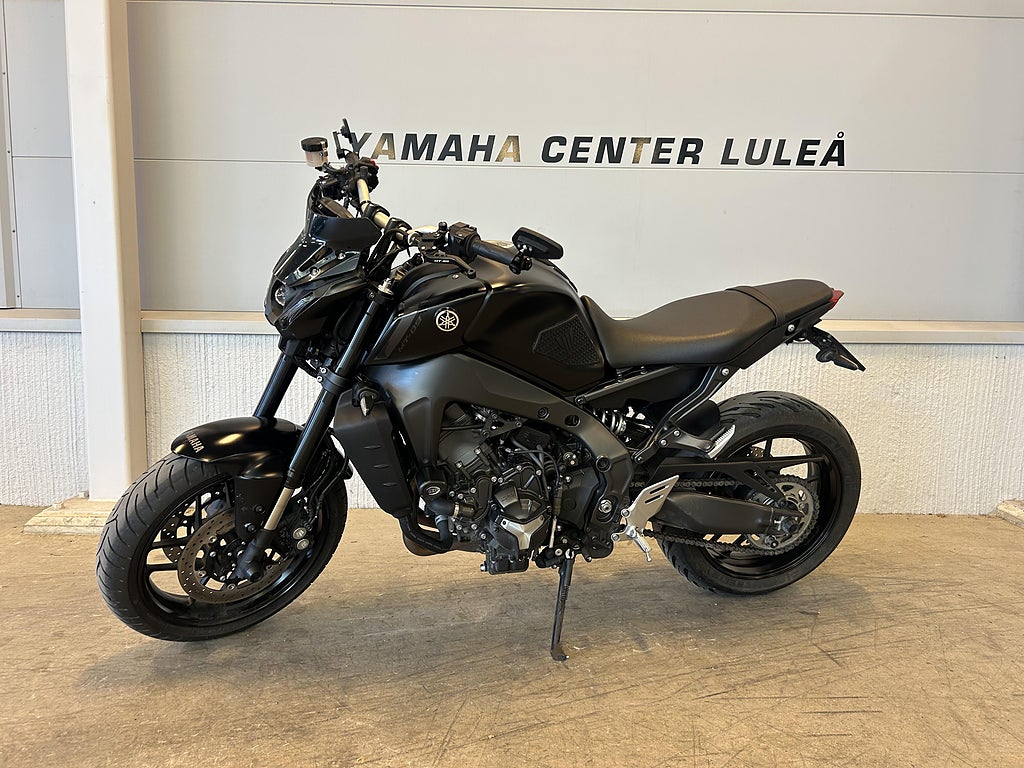 Yamaha MT09 