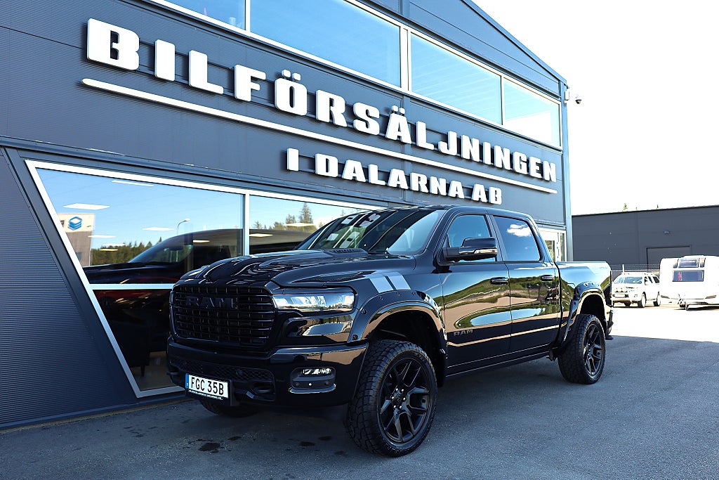 RAM 1500 Offroad Edition Laramie Night 3.0 Hurricane 420hk 4x4