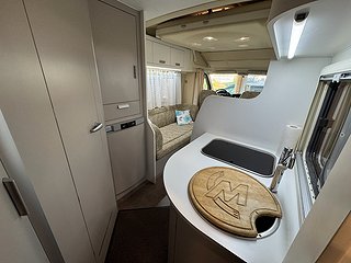 Husbil-halvintegrerad Wingamm Brownie 5.8 2 av 18