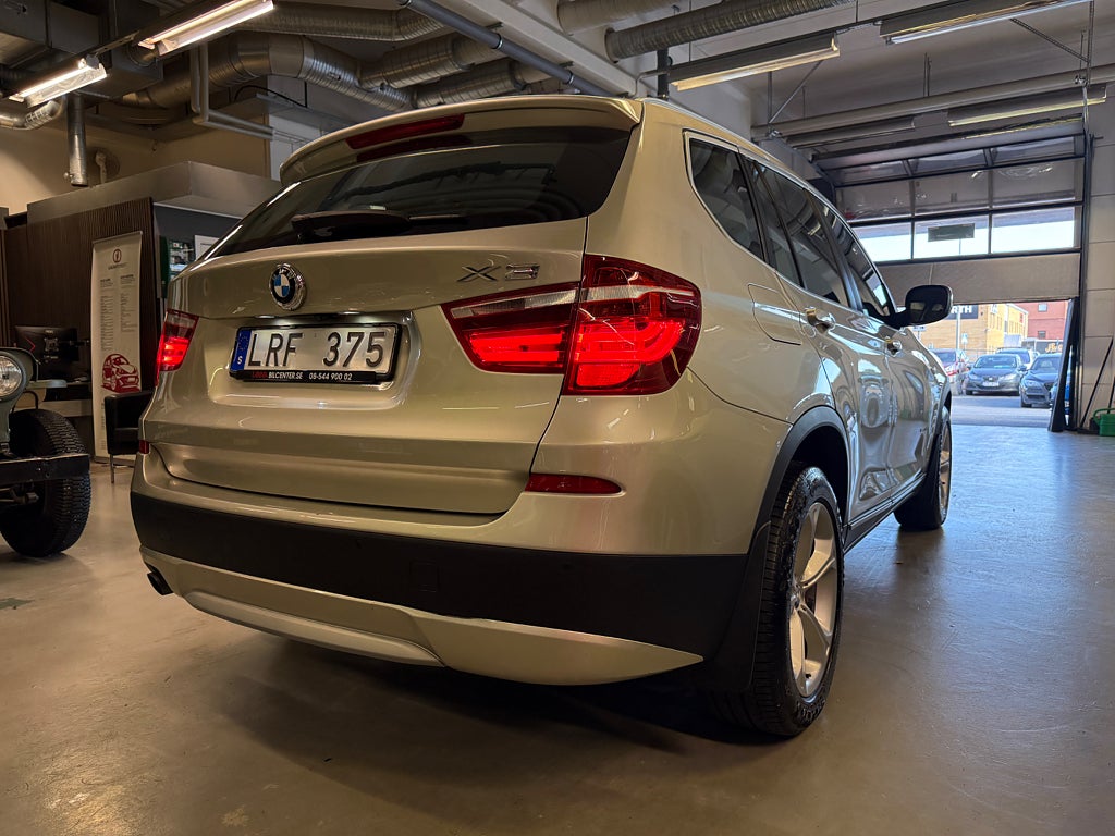 BMW X3 2011 - miniatyr 6