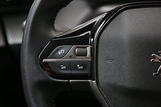 Halvkombi Peugeot 208 12 av 22