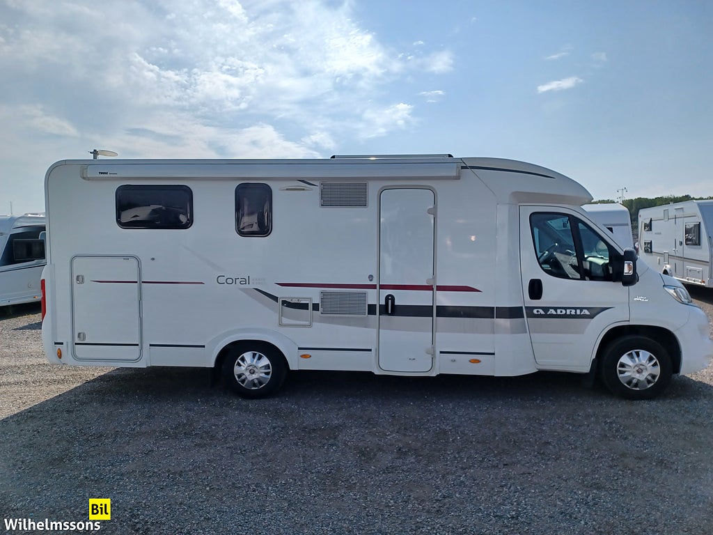 Adria Coral S 690SC QUEENBED ***5300MIL***