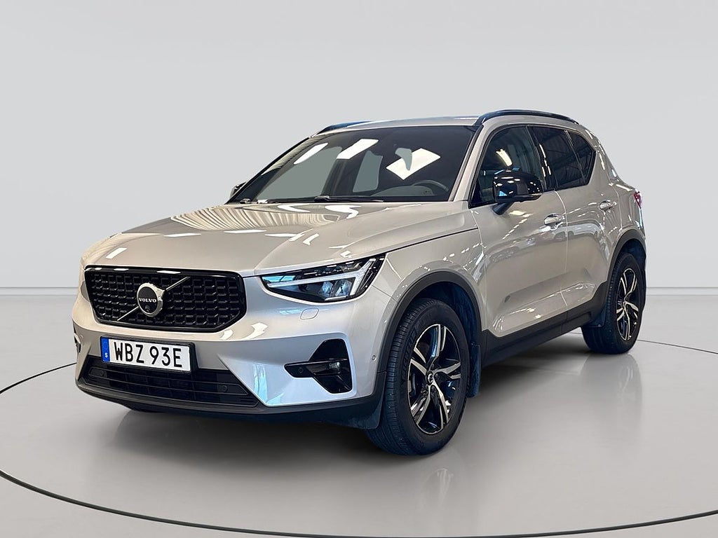 Volvo XC40 B3 FWD Bensin Plus Dark